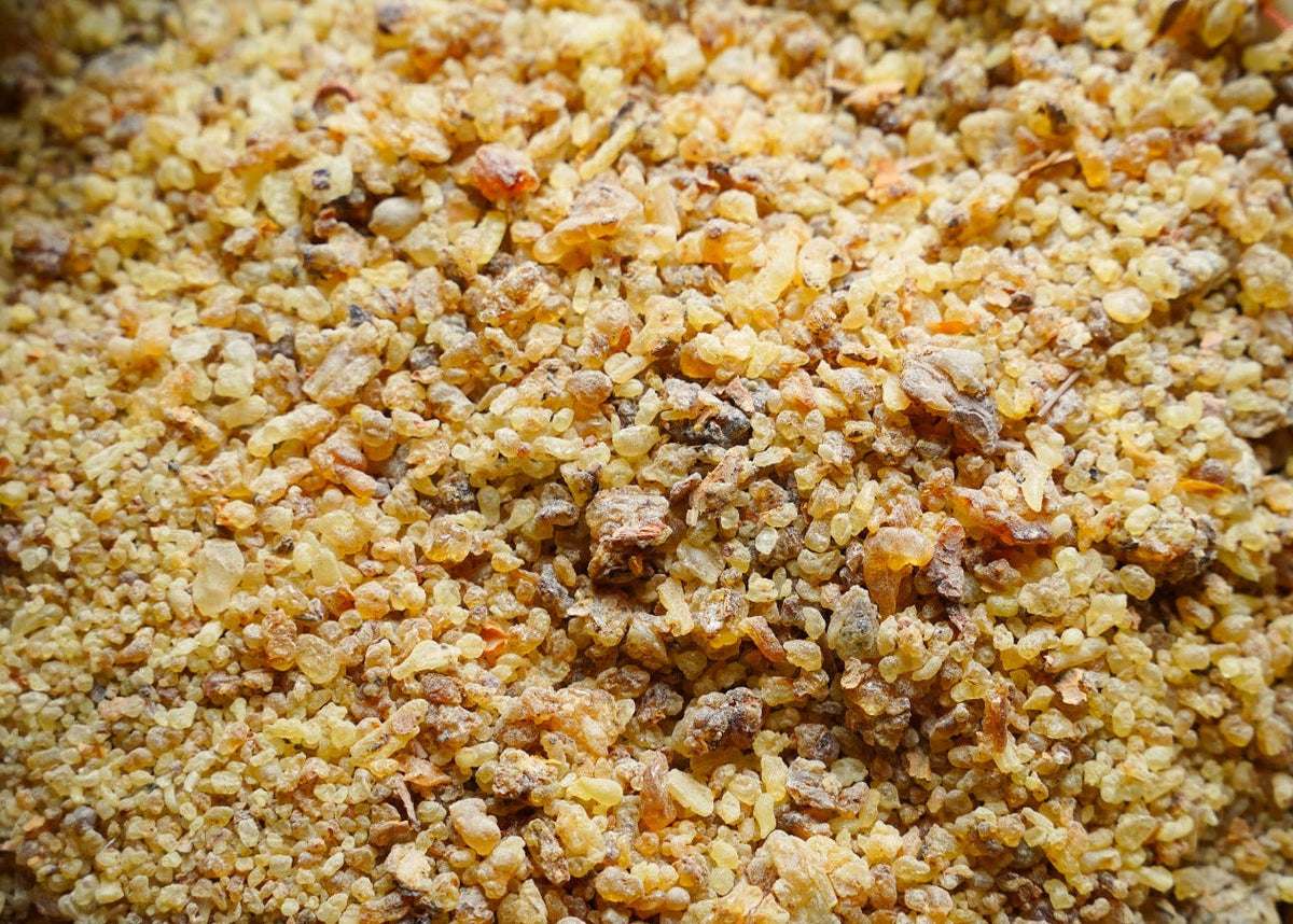 Dal Maydi myrrh resin tears with branded packaging